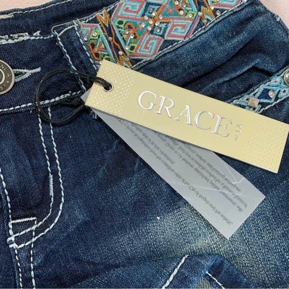 *NWT* Grace in LA Denim Shorts - Picture 9 of 10